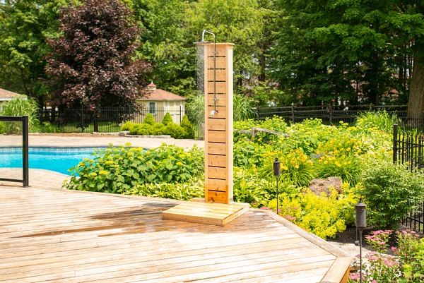 Dundalk Leisurecraft Sierra Outdoor Shower, Canadian Timber